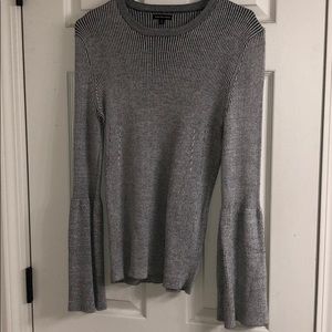 Gray bell sleeve sweater